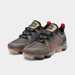 Nike air vapormax 2019 black metallic gold red